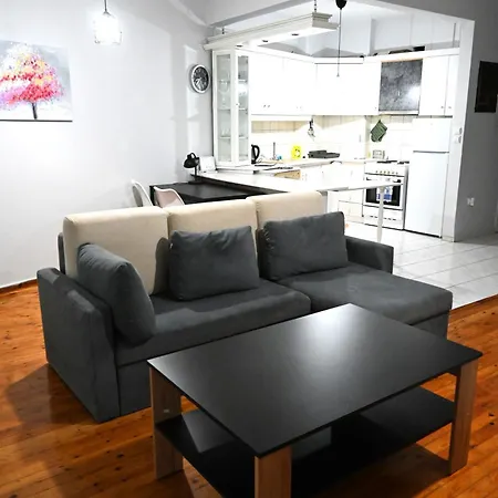 Apartman Tsinari 2 Bedroom With Patio *