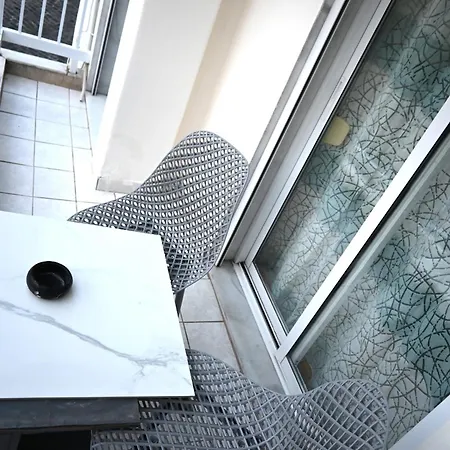 Tsinari 2 Bedroom With Patio Apartman Szaloniki