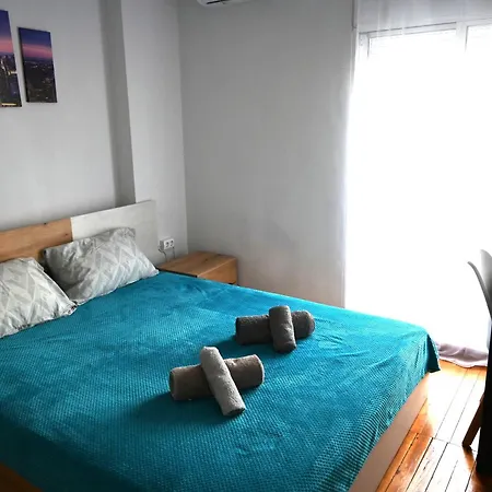 Tsinari 2 Bedroom With Patio *