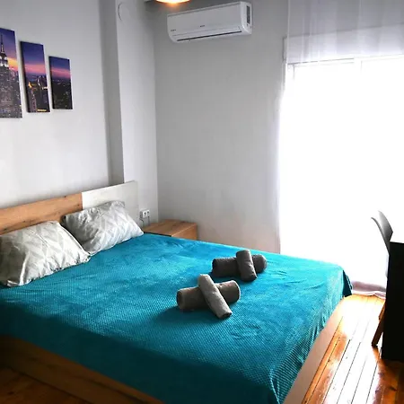 Tsinari 2 Bedroom With Patio