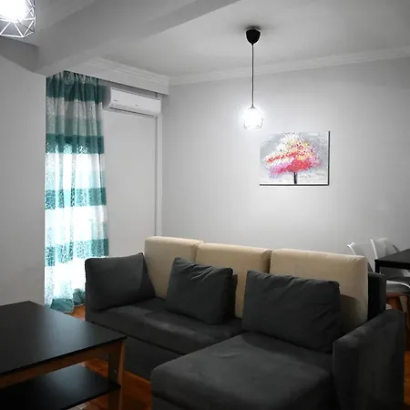 Tsinari 2 Bedroom With Patio *