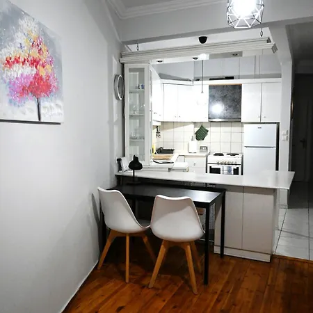 Tsinari 2 Bedroom With Patio 公寓 塞萨洛尼基